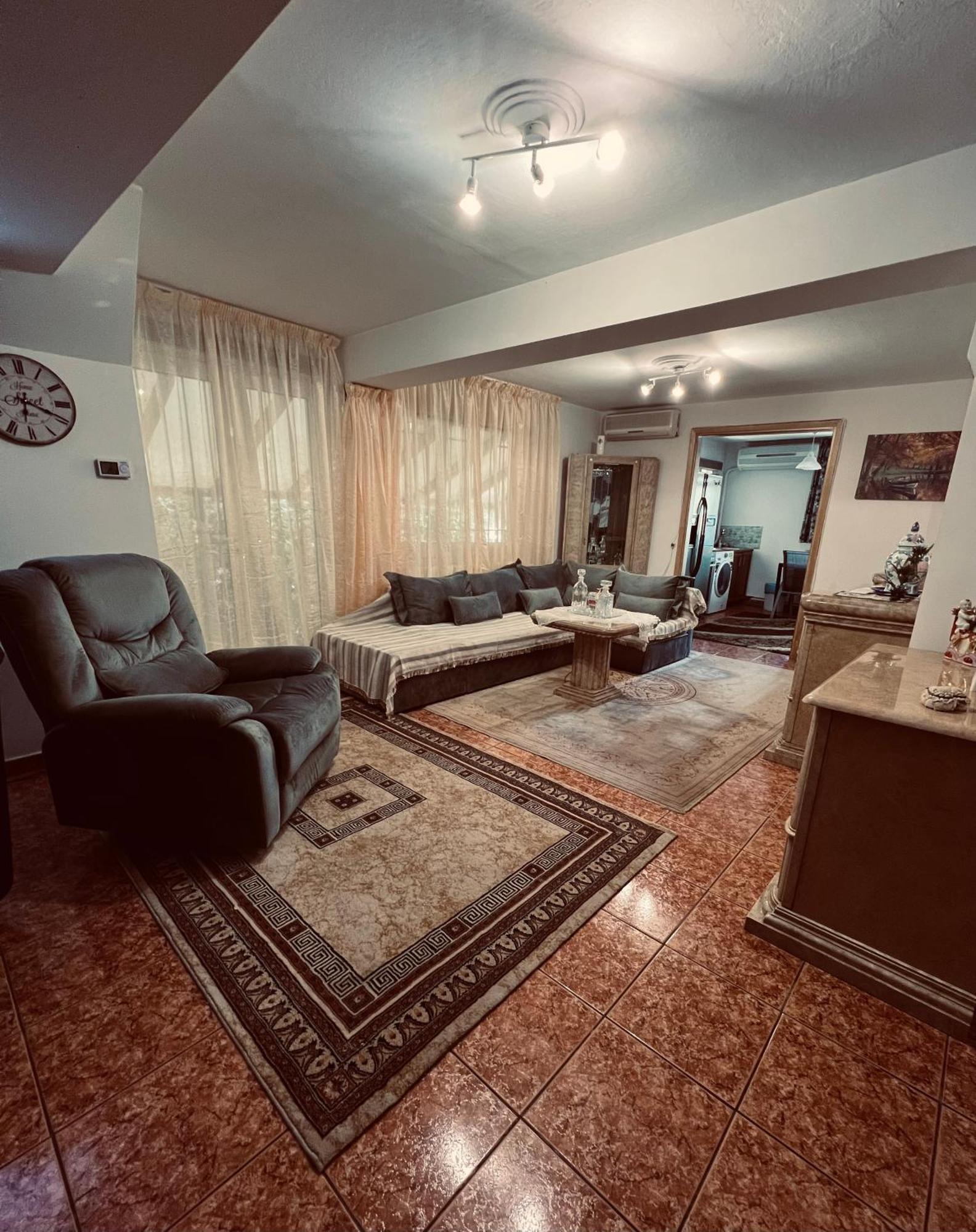 Queen Olgas Street Appartment Thessaloniki Buitenkant foto